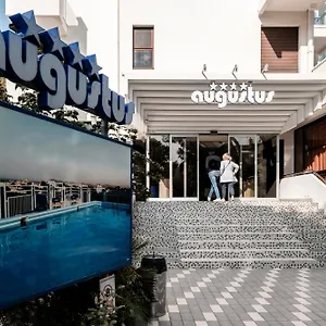 Augustus Hotel